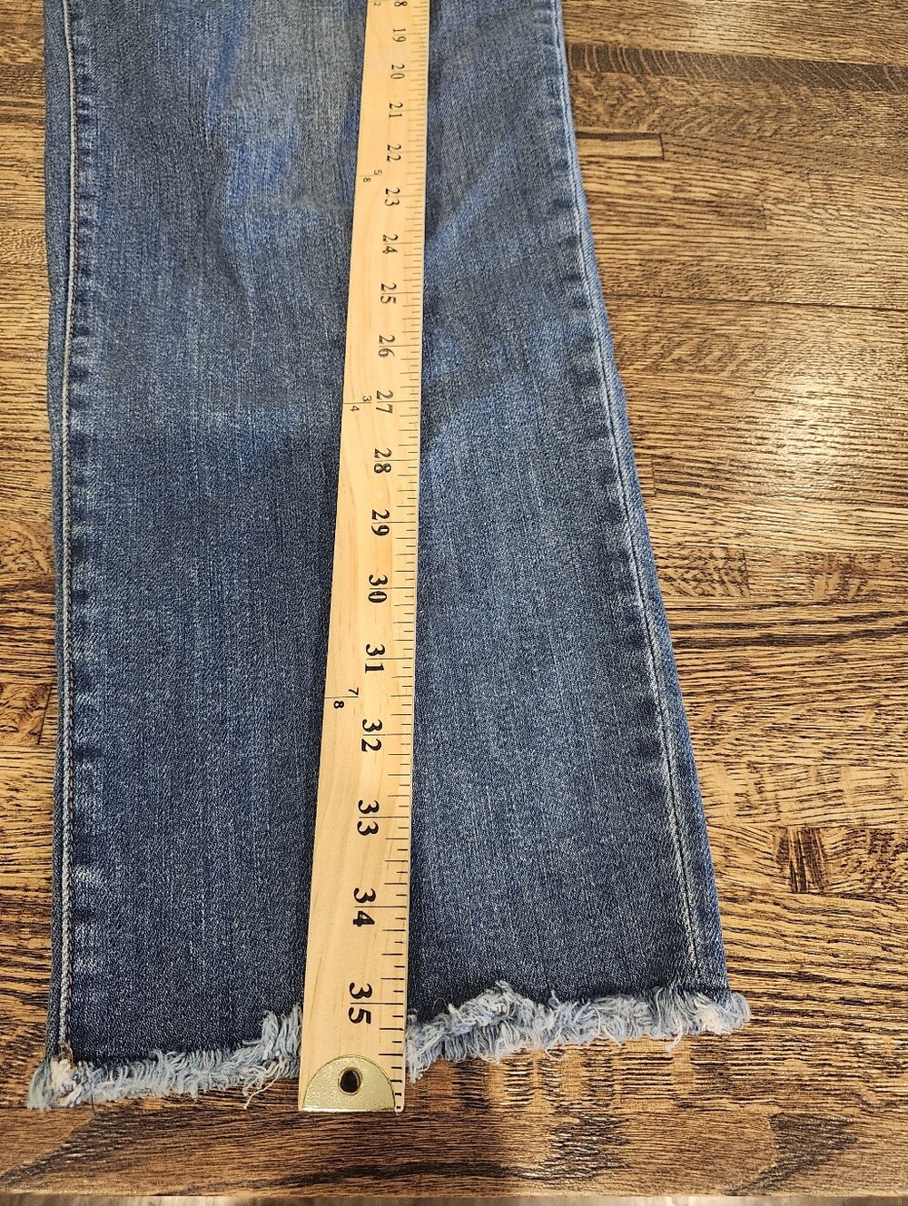 Loft Curvy Boyfriend Frayed Hem Denim Jeans Size 10 - Picture 4 of 9